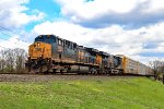 CSX 7004 on M-216